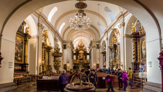 Interior de la iglesia de Nuestra Señora Victoriosa, Praga, República Checa