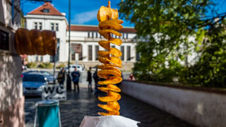 Patatas fritas en un palo, Praga, República Checa